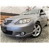 Image 1 : A7 --  2005 MAZDA 3 HATCHBACK GREY 288666 KMS