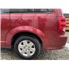 Image 25 : D4 --  2011 DODGE GRAND CARAVAN, RED 200,661 KMS