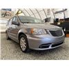 Image 8 : C2 --  2014 CHRYSLER TOWN AND COUNTRY ,SILVER , 189983 KMS