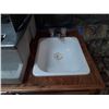Image 8 : 0I --  2000 PREMIERE ROCKWOOD WHITE TENT TRAILER "NO RESERVE"