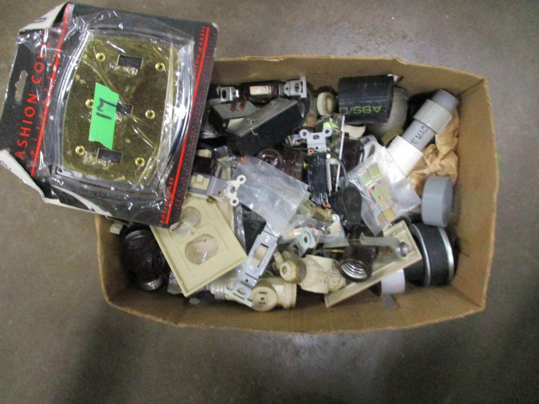 ESTATE BOX C/W ELECTRICAL SUPPLIES