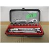 Image 1 : ESTATE:  SMALL 1/4" RATCHET & SOCKET SET