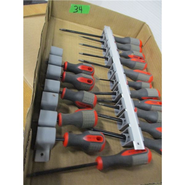 ESTATE:  APPROX. 16 HUSKY S-DRIVES & HANGERS