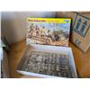 Image 8 : Lot of 4 Unbuilt Model Tanks Kits - ANTI TANK GUN - HOWITZER - "KV-1" - HELLCAT