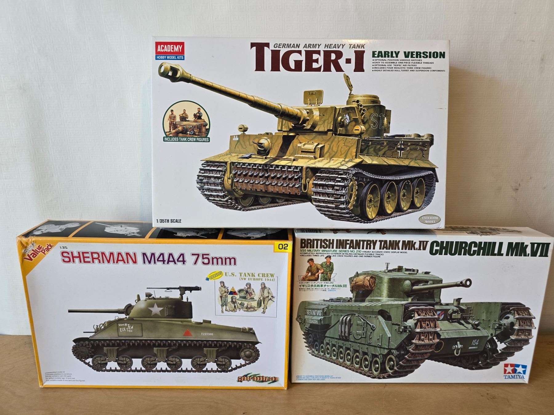 Lot of 3 Built Model Tanks Kits -