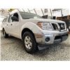 Image 8 : A12O --  2009 NISSAN FRONTIER CREW CAB 4X4, White, 228455 KM