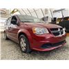 Image 8 : D4 --  2011 DODGE GRAND CARAVAN, RED 200,661 KMS
