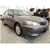 Image 8 : A11 --  2005 TOYOTA CAMRY LE GREY 205854 KMS