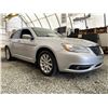 Image 8 : D3 --  2013 CHRYSLER 200 TOURING SILVER 153386 KMS