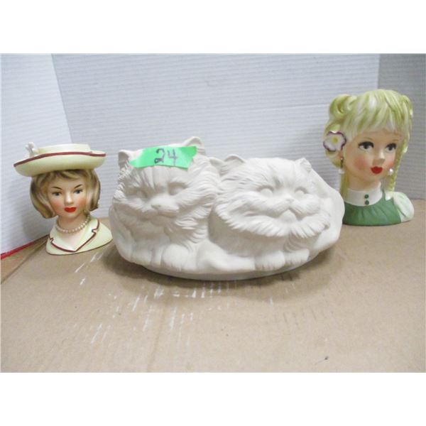ESTATE:  FLAT C/W CERAMICWARE (WHITEWARE)