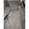 Image 1 : FOLDING LAWN CHAIR