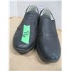 Image 1 : SPORT SHOES (SIZE 40)
