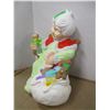 Image 2 : ESTATE:  GRANNY ORNAMENT