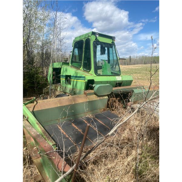 Coop swather for parts (buyer responsible to load)