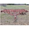 Image 3 : IH cultivator (no wheels)