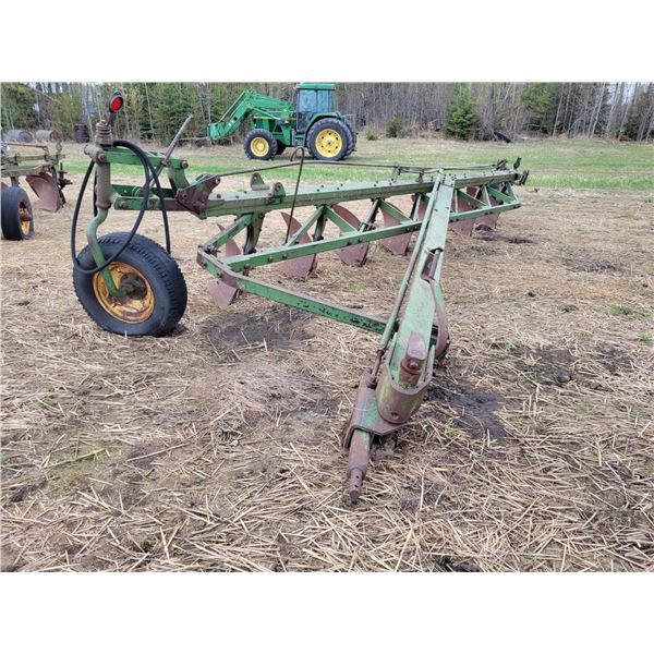 JD plow (for parts)