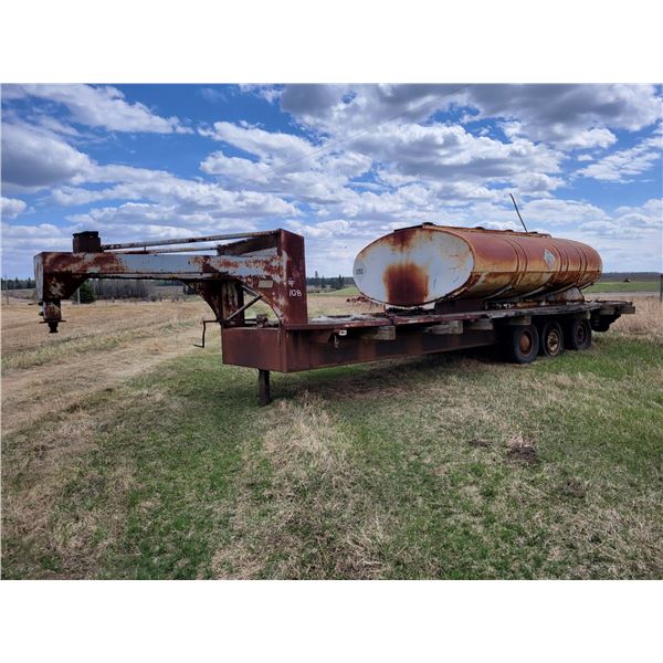Older Triple axle G/N trailer #