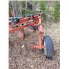 Image 3 : Morris 823, 8 Btm Plow, incomplete, Missing approx. 4 Coulters
