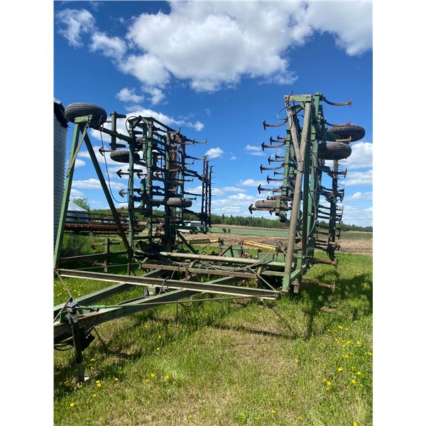 JD 1050, approx. 52 ft Field Cultivator c/w 3 Bar Harrows, Rear Hitch