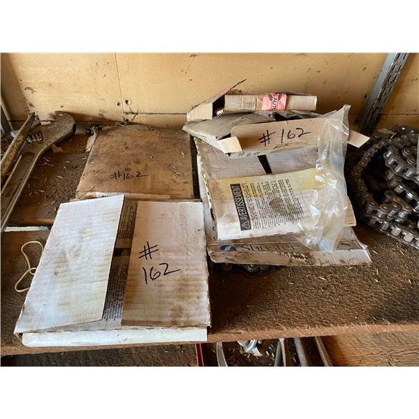 Qty of new and used roller chain.