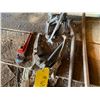 Image 1 : Pipe wrench, 2 pullers, bars.