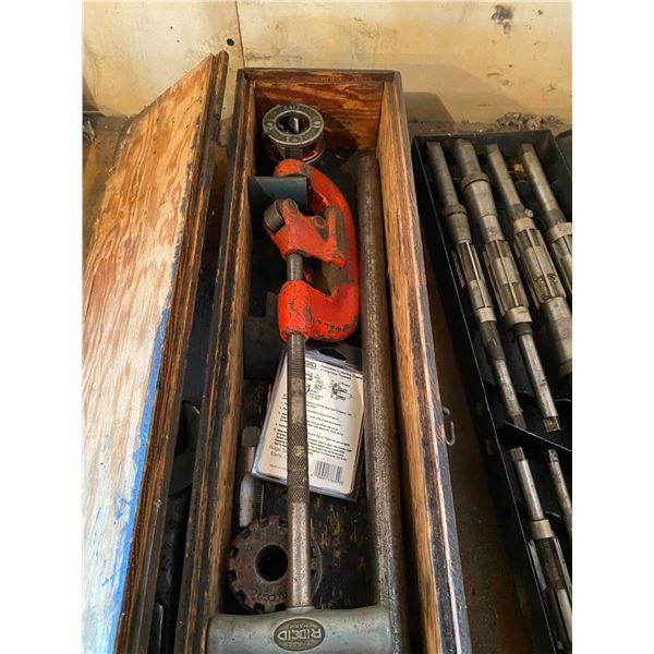 rigid pipe cutter and threader.
