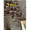 Image 5 : 3 rachet boomers & various chains.