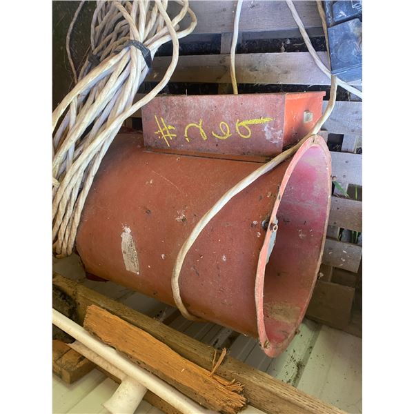 Aeration fan c/w approx. 100 ft of cord