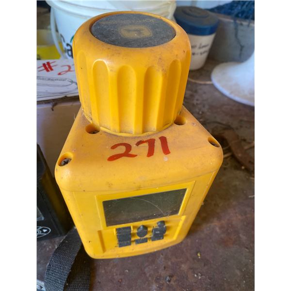 Agratronix MT Pro T moisture tester & yellow moisture tester & harvest scoop