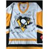 Image 1 : MARIO LEMIEUX 2019 FANTASY CAMP JERSEY (MULTIPLE SIGNATURES) REICH COA