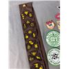 Image 8 : Nice Lot Of Brownies, Scouts & More, Patches And Badges