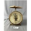 Image 1 : Vintage Metal "Way Rite" Kitchen Scale. Approx. 9"H