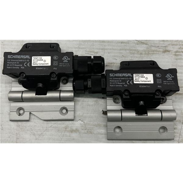 (2) Schmersal #TESZ1102 Safety Components