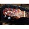 Image 2 : 6 String Acoustic Guitar w/ Case