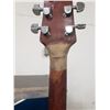 Image 3 : 6 String Acoustic Guitar w/ Case