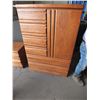 Image 3 : 5pc Bedroom Set