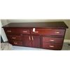 Image 1 : Dresser A
