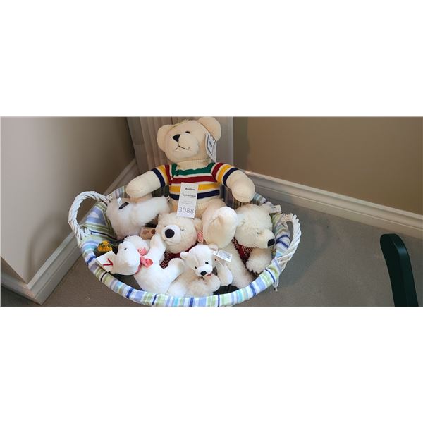 Wicker Basket, Teddies. A
