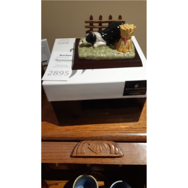 Royal Doulton  Border Collie Sculpture A