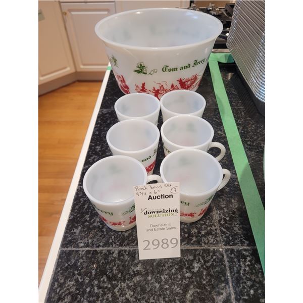 Vintage Tom and Jerry White Glass Punchbowl Set A