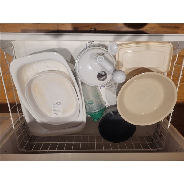 Le Creuset and Corningware A