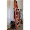 Image 4 : 8' Tall Metal Ladder C