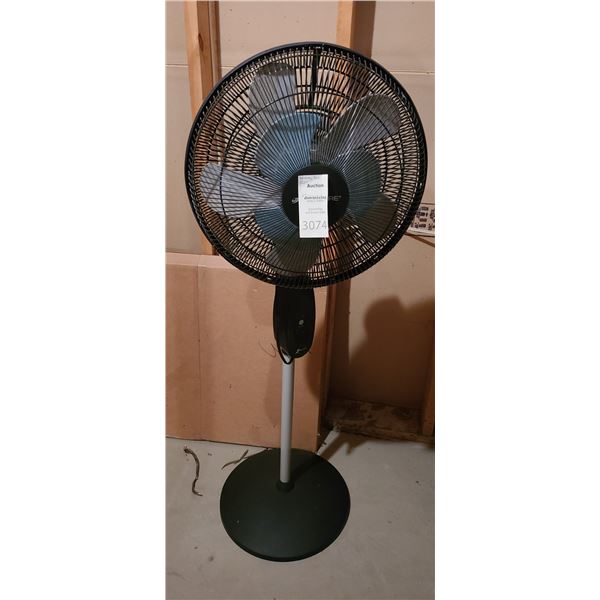 Bionaire Standing Fan B