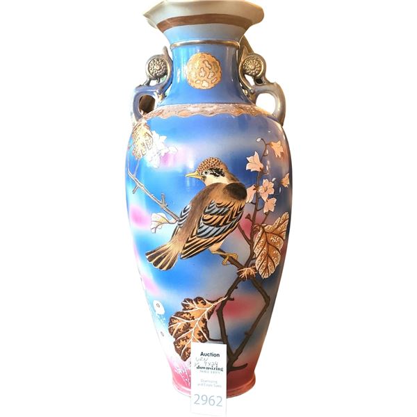 Ceramic Asian urn, table A