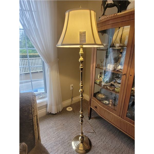 Brass floor lamp A