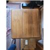Image 3 : Drop leaf table, stool C