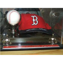 SIGNED CAP & SIGNED BASEBALL W/CASE