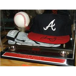 SIGNED CAP & SIGNED BASEBALL W/CASE