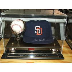SIGNED CAP & SIGNED BASEBALL W/CASE