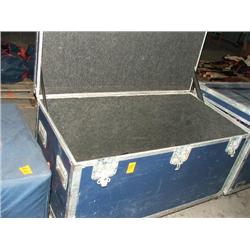 (1) EMPTY ROLLING CHEST